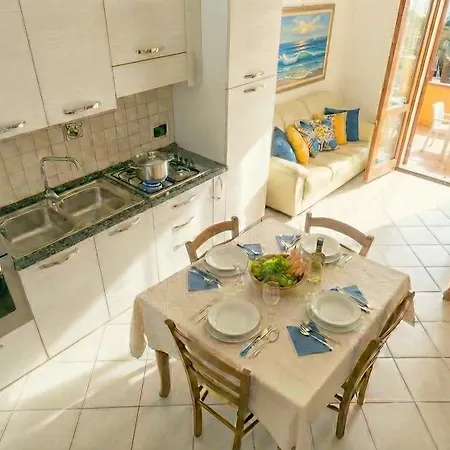 Cavour With Terrace Apartmán